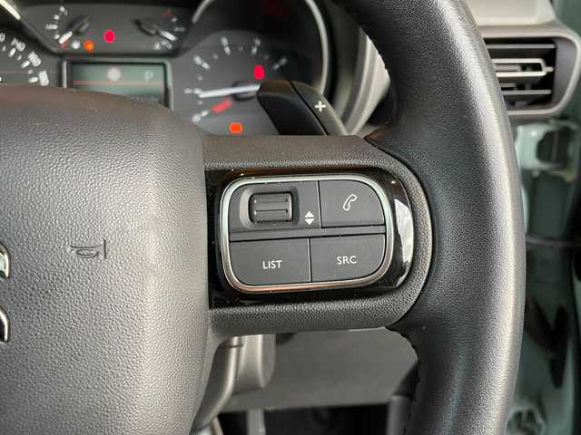 シトロエン ベルランゴ 愛知県 2020(令2)年 5.6万km ライトブルー ガラスルーフ/純正ディスプレイオーディオ/バックカメラ/サイドカメラ/360度カメラ/AppleCarPlay/サンブラインド/アクティブクルーズコントロール/ブラインドスポットアシスト/レーンキープ/ETC/ルーフレール