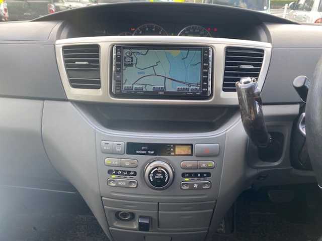 トヨタ ヴォクシー Z 煌 兵庫県 2006(平18)年 9万km ブラック 純正HDDナビ/・AM/FM/・CD/DVD/バックカメラ/前方ドライブレコーダー/両側パワースライドドア/電格ミラー/ETC/純正アルミホイール/ABS