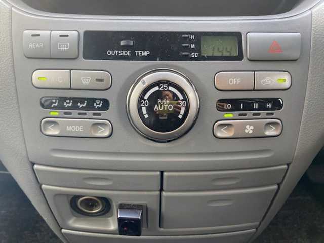 トヨタ ヴォクシー Z 煌 兵庫県 2006(平18)年 9万km ブラック 純正HDDナビ/・AM/FM/・CD/DVD/バックカメラ/前方ドライブレコーダー/両側パワースライドドア/電格ミラー/ETC/純正アルミホイール/ABS