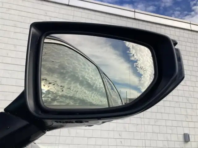 レクサス ＬＢＸ リラックス 静岡県 2024(令6)年 4.5万km ブラックマイカ レクサスセーフティシステム＋/純正9.8インチコネクティッドナビ(G-Link未契約)/　AM FM Bluetooth USB /フルセグTV/ビルトインETC2.0/レーダークルーズコントロール/LEDオートヘッドライト/シートヒーター(前席)/メモリー機能付きパワーシート(運転席)/ステアリングヒーター/パワーバックドア/前後方クリアランスソナー/純正18インチアルミホイール/カラーヘッドアップディスプレイ/パドルシフト/アラウンドビューモニター/レザーシート