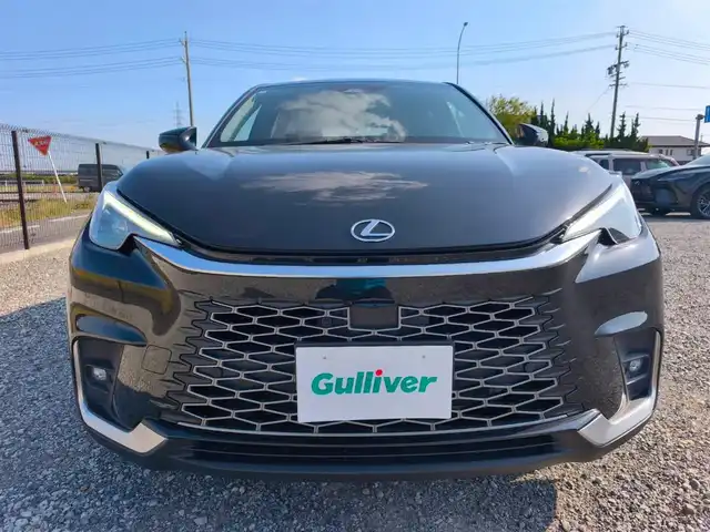 レクサス ＬＢＸ リラックス 静岡県 2024(令6)年 4.5万km ブラックマイカ 〇純正9.8インチディスプレイオーディオ/〇フルセグTV/〇AppleCarPlay/AndroidAuto/〇アドバンストドライブ/〇カラーヘッドアップディスプレイ/〇パノラミックビューモニター/〇ビルトインETC2.0/〇セーフティシステム＋/〇ブラインドスポットモニター/〇パワーバックドア/〇本革シート/〇シートヒーター/〇パワーシート/〇左右独立オートエアコン/〇革巻きステアリングホイール/〇パドルシフト/〇ステアリングヒーター/〇LEDヘッドライト/オートライト/〇純正18インチアルミ/〇スマートキー/〇禁煙車