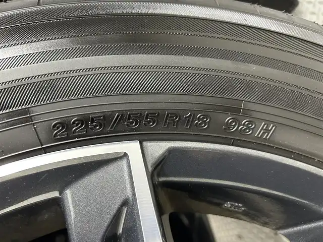 レクサス ＬＢＸ クール 大阪府 2024(令6)年 0.6万km グレー レクサスチームメイト アドバンストパーク 純正9.8incDオーディオ 360カメラ ハーフレザー パワーシート/ヒーター ステアリングヒーター 電動リアゲート レーダーC 衝突軽減ブレーキ レーンアシスト ブラインドSM