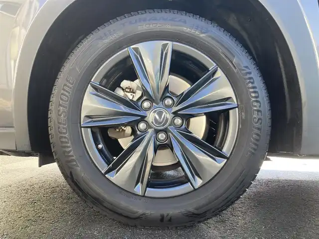 レクサス ＵＸ 200 バージョンC 静岡県 2022(令4)年 6.3万km ソニッククロム ムーンルーフ/純正12.3型ナビTV/ハンズフリーパワーバックドア/パノラミックビューモニター/ビルトインETC2.0/レーダークルーズコントロール/クリアランスソナー/ブラインドスポットモニター/セーフティシステムプラス/・プリクラッシュセーフティ/・レーントレーシングアシスト/・先行車発進告知機能/・ロードサインアシスト/・ドライバー異常時対応システム/純正OP三眼LEDヘッドランプ/アダプティブハイビームシステム/革巻きステアリング/ステアリングヒーター/パドルシフト/前席シートヒーター/純正17インチアルミホイール/スマートエントリー/スタートシステム