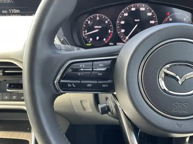 マツダ ＣＸ－６０ XD HV エクスクルーシブモダン 岡山県 2022(令4)年 3.5万km ロジウムホワイトプレミアムメタリック 12.3インチディスプレイ/フルセグTV、AM、FM、Bluetooth/AppleCarplay、AndroidAuto/BOSEサウンドシステム/白色ナッパレザー/アダブティブLEDヘッドライト/全方位モニター/レーンキープアシスト/緊急時車線維持支援/ブラインドスポットモニタリング/スマートブレーキサポート/・前方検知機能/・右直事故回避アシスト機能/・前進時左右接近物検知機能/・交差点事故回避アシスト機能/・後退時検知機能/・後退時左右接近物検知機能/前側方接近車両検知/マツダレーダークルーズコントロール/交通標識認識システム/クルージングトラフィックサポート/ドライバー異常時対応システム/ドライバーモニタリング/デイタイムランニングライト/ハンズフリー機能付きパワーリフトゲート/アクティブドライビングディスプレイ/アンビエントライト/12.3インチフル液晶メーター/運転席メモリーシート/前席シートヒーター/ステアリングヒーターF/前席ベンチレーション/前席パワーシート/USB端子　HDMI端子/ワイヤレス充電
