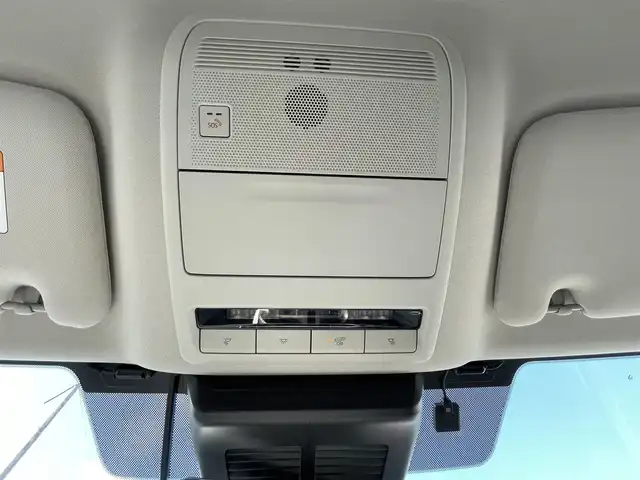 マツダ ＣＸ－６０ XD HV エクスクルーシブモダン 岡山県 2022(令4)年 3.5万km ロジウムホワイトプレミアムメタリック 12.3インチディスプレイ/フルセグTV、AM、FM、Bluetooth/AppleCarplay、AndroidAuto/BOSEサウンドシステム/白色ナッパレザー/アダブティブLEDヘッドライト/全方位モニター/レーンキープアシスト/緊急時車線維持支援/ブラインドスポットモニタリング/スマートブレーキサポート/・前方検知機能/・右直事故回避アシスト機能/・前進時左右接近物検知機能/・交差点事故回避アシスト機能/・後退時検知機能/・後退時左右接近物検知機能/前側方接近車両検知/マツダレーダークルーズコントロール/交通標識認識システム/クルージングトラフィックサポート/ドライバー異常時対応システム/ドライバーモニタリング/デイタイムランニングライト/ハンズフリー機能付きパワーリフトゲート/アクティブドライビングディスプレイ/アンビエントライト/12.3インチフル液晶メーター/運転席メモリーシート/前席シートヒーター/ステアリングヒーターF/前席ベンチレーション/前席パワーシート/USB端子　HDMI端子/ワイヤレス充電