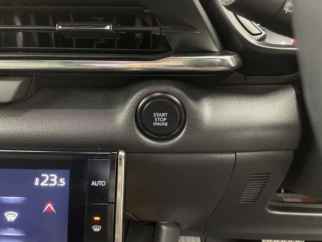 マツダ ＭＸ－３０ 鹿児島県 2020(令2)年 1.5万km セラミックメタリック 純正ナビ/（FM/AM/Bluetooth/USB/TV/HDMI/フルセグTV）/バックカメラ/全方位カメラ/オートマチックハイビーム/レーダークルーズコントロール/オートブレーキホールド/BSM/パドルシフト/純正フロアマット/純正AW/ヘッドアップディスプレイ/LEDヘッドライト/アイドリングストップ/スマートキー/AAC