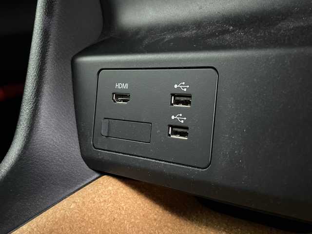 マツダ ＭＸ－３０ 鹿児島県 2020(令2)年 1.5万km セラミックメタリック 純正ナビ/（FM/AM/Bluetooth/USB/TV/HDMI/フルセグTV）/バックカメラ/全方位カメラ/オートマチックハイビーム/レーダークルーズコントロール/オートブレーキホールド/BSM/パドルシフト/純正フロアマット/純正AW/ヘッドアップディスプレイ/LEDヘッドライト/アイドリングストップ/スマートキー/AAC