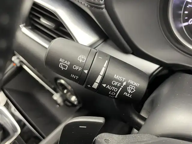 マツダ ＣＸ－５ XD 埼玉県 2021(令3)年 6万km スノーフレイクホワイトパールマイカ 純正10.25インチナビ/フルセグTV/360°ビューモニター/レーダークルーズコントロール/ブラインドスポットモニター/ヒルディセントコントロール/パワーバックドア/アイドリングストップ/シートメモリー/シートヒーター/ステアリングヒーター/ETC/ドライブレコーダー前後/保証書/取扱説明書/スペアキー