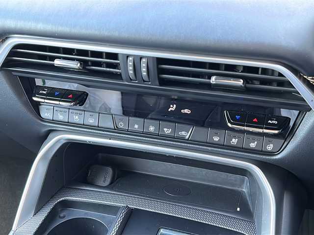 マツダ ＣＸ－６０ XD HV エクスクルーシブスポーツ 広島県 2023(令5)年 4.1万km ロジウムホワイトプレミアムメタリック 禁煙/スマートブレーキサポート/マツダコネクトナビ/Apple CarPlay/Android Auto/フルセグTV/Bluetooth/USB/360度ビューモニター/レザーシート/シートヒーター/シートベンチレーション/パワーシート/メモリーシート/パワーバックドア/レーダークルーズコントロール/LEDオートライト/ステアリングスイッチ/ステアリングヒーター/ドライブレコーダー/ビルトインETC/フロアマット/スマートキー/スペアキー/BOSEサウンド