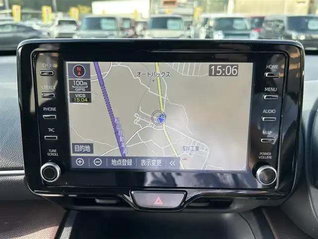 トヨタ ヤリスクロス ハイブリッド Z 愛媛県 2021(令3)年 3.4万km ホワイトパールクリスタルシャイン パノラミックビューモニター（全方位カメラ）/純正ディスプレイオーディオ/ナビ・Bluetooth・USB・フルセグTV・Miracast/パワーシート（D席）/シートヒーター（D・N席）/ハーフレザーシート（茶）/プリクラッシュセーフティシステム/アダプティブクルーズコントロール/レーンキープアシスト/オートハイビーム/ブラインドスポットモニター/リアクロストラフィックアラート/前後コーナーセンサー/AC1００V電源/LEDヘッドライト/純正18インチアルミ/禁煙車