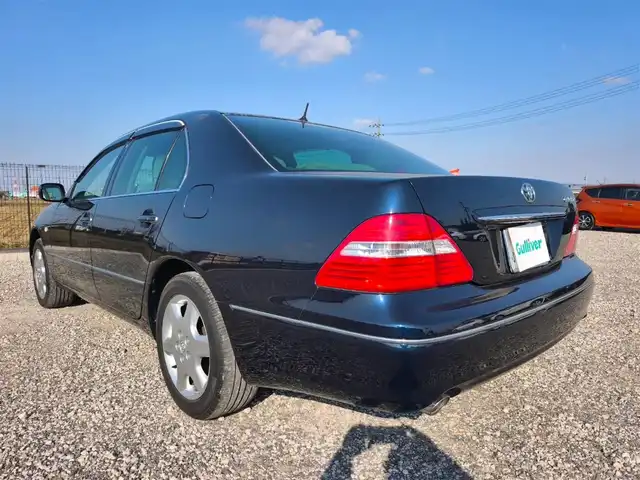 トヨタ セルシオ Cタイプ Fパッケージ 愛知県 2006(平18)年 9.1万km ダークブルーマイカ 純正MOPナビ/バックモニター/クルーズコントロール/横滑り防止装置/ステアリング連動HIDヘッドランプ/オートライト/オートエアコン　/純正OP木目調/革巻きコンビステアリング/前席パワーシート/後席シートヒーター/後席メモリー機能付パワーシート/純正17インチアルミホイール/スマートキー/イモビライザー/オートアラーム/禁煙車