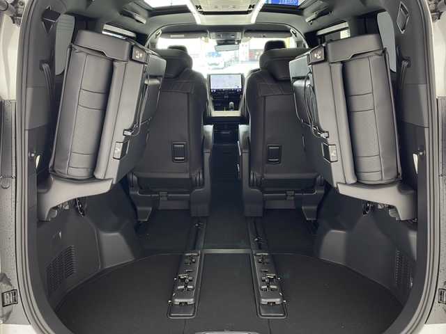 トヨタ ヴェルファイア ハイブリット Z プレミア 兵庫県 2023(令5)年 2万km プラチナホワイトパールマイカ ・純正ディスプレイオーディオ/・Bluetooth/USB/HDMI/TV/・パノラミックビューモニター/・トヨタセーフティセンス/・プリクラッシュセーフティ/・レーンディバーチャーアラート/・レーダクルーズコントロール/・アダプティブハイビームシステム/・ロードサインアシスト/・ドライバー異常時対応システム/・プロアクティブドライビングアシスト/・発進遅れ告知機能/・ブラインドスポットモニター/・フロントクロストラフィックアラート/・レーンチェンジアシスト/・安心降車アシスト/・パーキングサポートブレーキ/・両側パワースライドドア/・デジタルインナーミラー/・ムーンルーフ/・ステアリングヒーター/・パドルシフト/・レザーシート/・前席パワーシート/・前席シートヒーター/・前席ベンチレーション/・置くだけ充電/・LEDヘッドライト/・純正19インチアルミホイールタイヤ/・ビルトインETC2.0