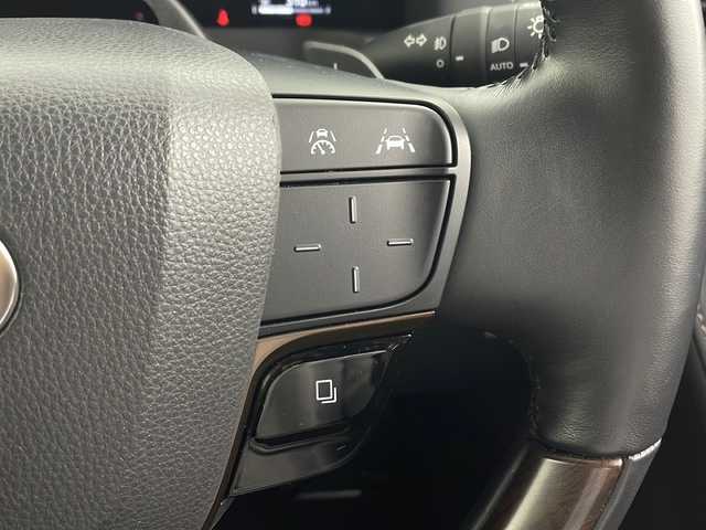 トヨタ ヴェルファイア ハイブリット Z プレミア 兵庫県 2023(令5)年 2万km プラチナホワイトパールマイカ ・純正ディスプレイオーディオ/・Bluetooth/USB/HDMI/TV/・パノラミックビューモニター/・トヨタセーフティセンス/・プリクラッシュセーフティ/・レーンディバーチャーアラート/・レーダクルーズコントロール/・アダプティブハイビームシステム/・ロードサインアシスト/・ドライバー異常時対応システム/・プロアクティブドライビングアシスト/・発進遅れ告知機能/・ブラインドスポットモニター/・フロントクロストラフィックアラート/・レーンチェンジアシスト/・安心降車アシスト/・パーキングサポートブレーキ/・両側パワースライドドア/・デジタルインナーミラー/・ムーンルーフ/・ステアリングヒーター/・パドルシフト/・レザーシート/・前席パワーシート/・前席シートヒーター/・前席ベンチレーション/・置くだけ充電/・LEDヘッドライト/・純正19インチアルミホイールタイヤ/・ビルトインETC2.0