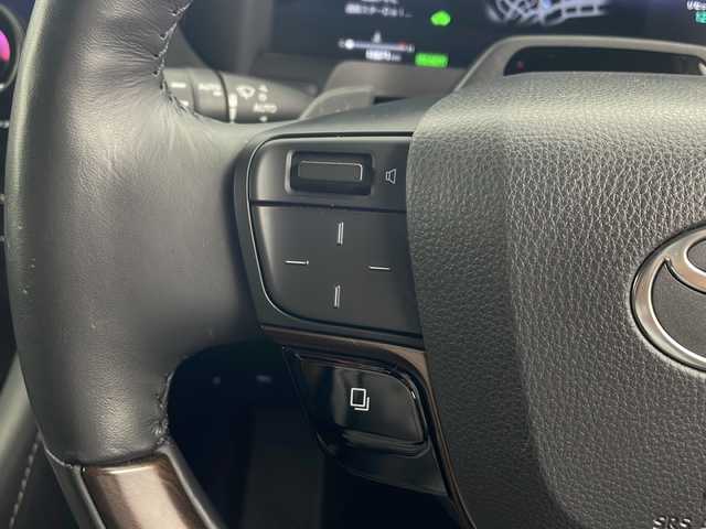 トヨタ ヴェルファイア ハイブリット Z プレミア 兵庫県 2023(令5)年 2万km プラチナホワイトパールマイカ ・純正ディスプレイオーディオ/・Bluetooth/USB/HDMI/TV/・パノラミックビューモニター/・トヨタセーフティセンス/・プリクラッシュセーフティ/・レーンディバーチャーアラート/・レーダクルーズコントロール/・アダプティブハイビームシステム/・ロードサインアシスト/・ドライバー異常時対応システム/・プロアクティブドライビングアシスト/・発進遅れ告知機能/・ブラインドスポットモニター/・フロントクロストラフィックアラート/・レーンチェンジアシスト/・安心降車アシスト/・パーキングサポートブレーキ/・両側パワースライドドア/・デジタルインナーミラー/・ムーンルーフ/・ステアリングヒーター/・パドルシフト/・レザーシート/・前席パワーシート/・前席シートヒーター/・前席ベンチレーション/・置くだけ充電/・LEDヘッドライト/・純正19インチアルミホイールタイヤ/・ビルトインETC2.0