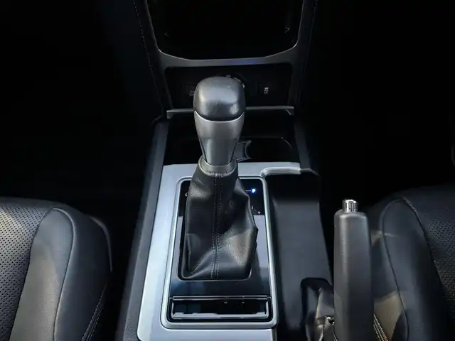 トヨタ ランドクルーザー プラド TX Lパッケージ 愛媛県 2019(令1)年 6.7万km レッドマイカメタリック トヨタセーフティセンス/プッシュスタート/純正ナビ/バックカメラ/ETC/クルーズコントロール/ドライブレコーダー/シートヒーター/パワーシート/コーナーセンサー/横滑り防止装置/レーンキープアシスト/オートライト/オートマチックハイビーム