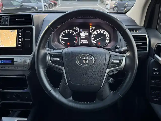 トヨタ ランドクルーザー プラド TX Lパッケージ 愛媛県 2019(令1)年 6.7万km レッドマイカメタリック トヨタセーフティセンス/プッシュスタート/純正ナビ/バックカメラ/ETC/クルーズコントロール/ドライブレコーダー/シートヒーター/パワーシート/コーナーセンサー/横滑り防止装置/レーンキープアシスト/オートライト/オートマチックハイビーム