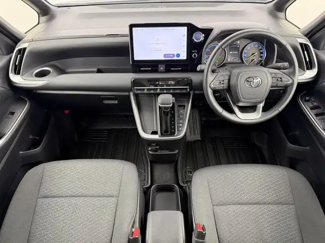 トヨタ ヴォクシー ハイブリッド S－G 愛知県 2022(令4)年 3.9万km アティチュードブラックマイカ 純正ナビ/バックカメラ/両側パワースライドドア/ブラインドスポットモニター/ETC2.0/プリクラッシュセーフティシステム/レーダークルーズコントロール/純正16インチアルミホイール/フルセグTV/LEDヘッドライト/スマートキー/プッシュスタート/電動格納ミラー