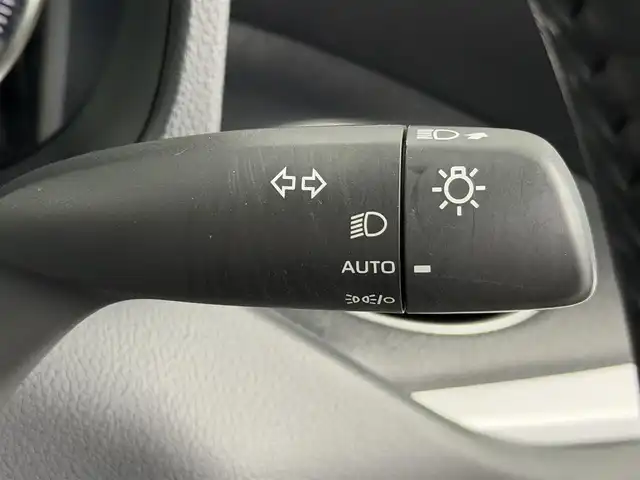 トヨタ ヴォクシー ハイブリッド S－G 愛知県 2022(令4)年 3.9万km アティチュードブラックマイカ 純正ナビ/バックカメラ/両側パワースライドドア/ブラインドスポットモニター/ETC2.0/プリクラッシュセーフティシステム/レーダークルーズコントロール/純正16インチアルミホイール/フルセグTV/LEDヘッドライト/スマートキー/プッシュスタート/電動格納ミラー