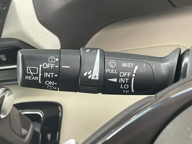 ホンダ Ｎ ＢＯＸ G L ターボ ホンダセンシング 鳥取県 2019(平31)年 9.5万km プラチナホワイトパール (株)IDOMが運営する【じしゃロン鳥取店】の自社ローン専用車両になります。こちらは現金またはオートローンご利用時の価格です。自社ローンご希望の方は別途その旨お申付け下さい/純正ディスプレイオーディオ（WX-171C）/・ワンセグTV/・AM/FM/・CD/プッシュスタート/両側パワースライドドア/ホンダセンシング搭載/衝突被害軽減ブレーキ/レーダークルーズコントロール/LEDオートライト/ドライブレコーダー/純正フロアマット/アイドリングストップ