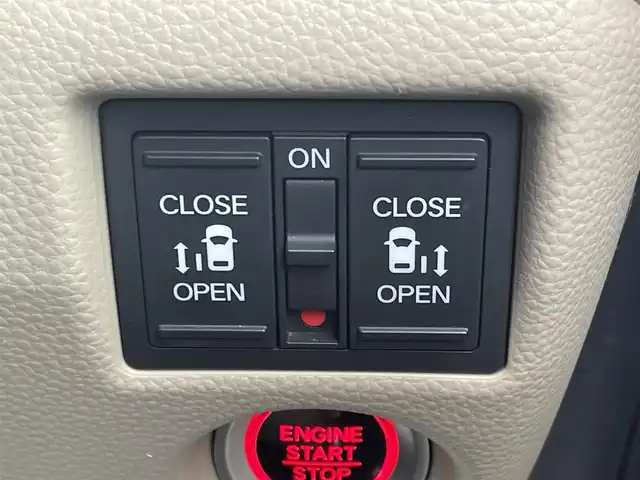 ホンダ Ｎ ＢＯＸ G L ターボ ホンダセンシング 鳥取県 2019(平31)年 9.5万km プラチナホワイトパール (株)IDOMが運営する【じしゃロン鳥取店】の自社ローン専用車両になります。こちらは現金またはオートローンご利用時の価格です。自社ローンご希望の方は別途その旨お申付け下さい/純正ディスプレイオーディオ（WX-171C）/・ワンセグTV/・AM/FM/・CD/プッシュスタート/両側パワースライドドア/ホンダセンシング搭載/衝突被害軽減ブレーキ/レーダークルーズコントロール/LEDオートライト/ドライブレコーダー/純正フロアマット/アイドリングストップ