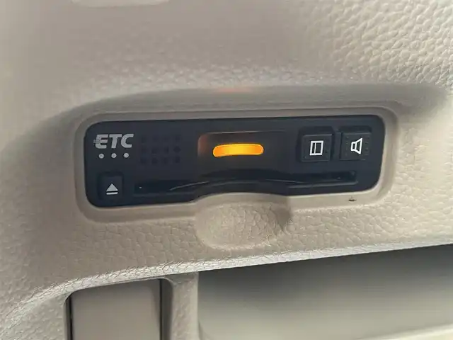 ホンダ Ｎ ＢＯＸ G L ターボ ホンダセンシング 鳥取県 2019(平31)年 9.5万km プラチナホワイトパール (株)IDOMが運営する【じしゃロン鳥取店】の自社ローン専用車両になります。こちらは現金またはオートローンご利用時の価格です。自社ローンご希望の方は別途その旨お申付け下さい/純正ディスプレイオーディオ（WX-171C）/・ワンセグTV/・AM/FM/・CD/プッシュスタート/両側パワースライドドア/ホンダセンシング搭載/衝突被害軽減ブレーキ/レーダークルーズコントロール/LEDオートライト/ドライブレコーダー/純正フロアマット/アイドリングストップ