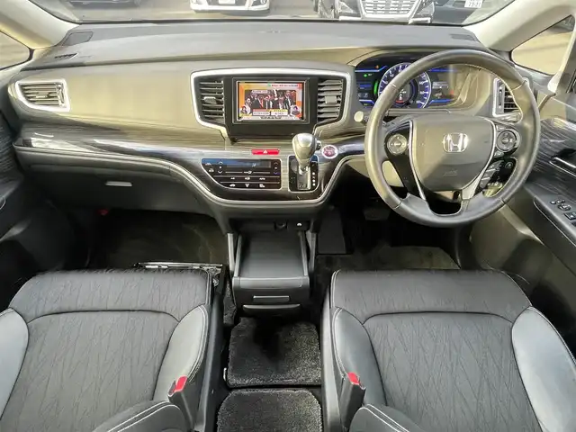 ホンダ オデッセイ ハイブリッド e:HEVアブソルート 島根県 2017(平29)年 4.9万km クリスタルブラックパール 社外ナビ/フルセグTV　/ＤＶＤ再生/Ｂｌｕｅｔｏｏｔｈ接続　/フリップダウンモニター　/両側パワースライドドア　/バックカメラ　/ＥＴＣ　/前後ドライブレコーダー　/アダプティブクルーズコントロール　/衝突軽減ブレーキ　/スマートキー　/純正ＬＥＤヘッドライト　/純正１７インチアルミホイール/純正フロアマット/保証書・取扱説明書/スペアキー1本