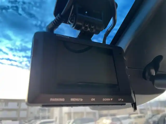 ホンダ オデッセイ ハイブリッド e:HEVアブソルート 島根県 2017(平29)年 4.9万km クリスタルブラックパール 社外ナビ/フルセグTV　/ＤＶＤ再生/Ｂｌｕｅｔｏｏｔｈ接続　/フリップダウンモニター　/両側パワースライドドア　/バックカメラ　/ＥＴＣ　/前後ドライブレコーダー　/アダプティブクルーズコントロール　/衝突軽減ブレーキ　/スマートキー　/純正ＬＥＤヘッドライト　/純正１７インチアルミホイール/純正フロアマット/保証書・取扱説明書/スペアキー1本