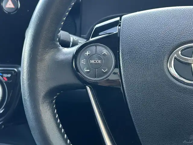 トヨタ アクア クロスオーバー 佐賀県 2017(平29)年 7.6万km ライムホワイトパールクリスタルシャイン トヨタセーフティセンスC/・プリクラッシュセーフティ/・オートマチックハイビーム/・レーンディパーチャーアラート/純正SDナビ/・バックカメラ/・フルセグTV/BT/CD/DVD/純正16インチAW/ハーフレザーシート/LEDヘッドライト/フォグランプ/ETC/プッシュスタート/スペアキー×1