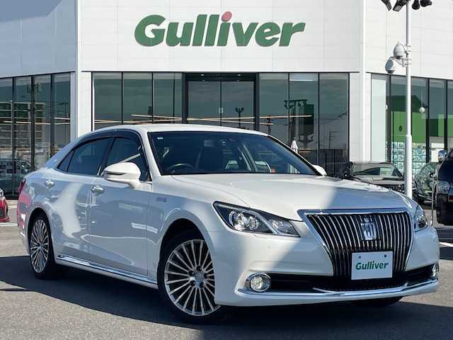 トヨタ クラウン マジェスタ Fバージョン 長崎県 2016(平28)年 4.3万km ホワイトパールクリスタルシャイン 純正メーカーナビ/CD/DVD/BT/BL/フルセグTV/バックカメラ/黒レザーシート/前席パワーシート/D席メモリーシート/前席シートヒーター/前席エアーシート/ステアリングヒーター/トヨタセーフティセンス/レーダークルーズコントロール/レーンキープアシスト/ブラインドスポットモニター/LEDヘッドライト/ビルトインETC