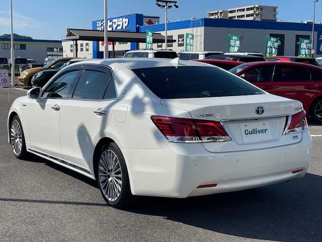 トヨタ クラウン マジェスタ Fバージョン 長崎県 2016(平28)年 4.3万km ホワイトパールクリスタルシャイン 純正メーカーナビ/CD/DVD/BT/BL/フルセグTV/バックカメラ/黒レザーシート/前席パワーシート/D席メモリーシート/前席シートヒーター/前席エアーシート/ステアリングヒーター/トヨタセーフティセンス/レーダークルーズコントロール/レーンキープアシスト/ブラインドスポットモニター/LEDヘッドライト/ビルトインETC