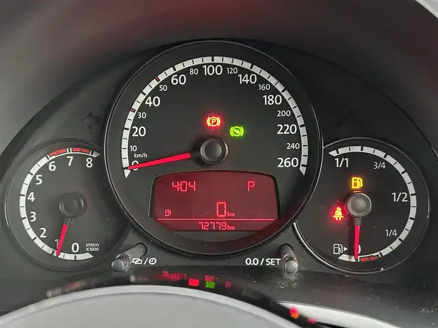 フォルクスワーゲン ザ・ビートル デザイン 宮崎県 2013(平25)年 7.3万km 黒 アルパイン8型ナビ/フルセグTV/CD/DVD/Bluetooth/AUX/バックカメラ/クルーズコントロール/ETC/純正フロアマット/社外アルミホイール17インチ/USBポート