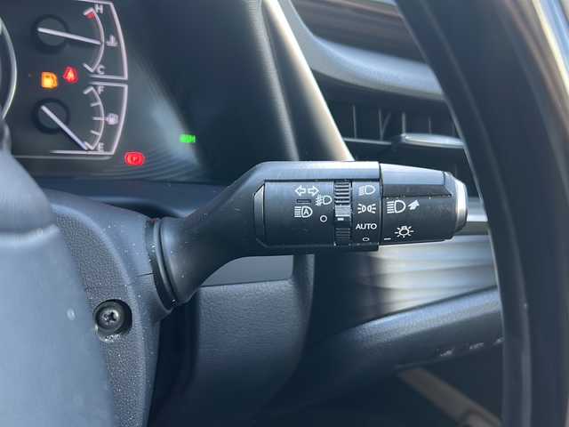 レクサス ＥＳ 300h バージョンL 広島県 2020(令2)年 6.1万km ソニッククォーツ 禁煙/ムーンルーフ/レクサスセーフティシステム/純正12.3インチナビ/CD/DVD/DTV/Bluetooth/Blu-ray/パノラミックビューモニター/デジタルインナーミラー/トランクスポイラー/レーダークルーズコントロール/クリアランスソナー/BSM/三眼LEDオートライト/オートマチックハイビーム/レザーシート/シートヒーター/シートベンチレーション/パワーシート/メモリーシート/ステアリングヒーター/ステアリングスイッチ/パドルシフト/ビルトインETC2.0/AC100V1500W電源/純正18インチアルミホイール/純正フロアマット/純正ドアバイザー