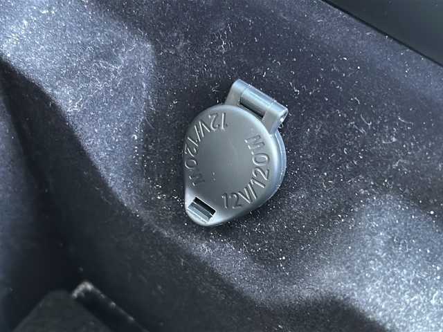 レクサス ＥＳ 300h バージョンL 広島県 2020(令2)年 6.1万km ソニッククォーツ 禁煙/ムーンルーフ/レクサスセーフティシステム/純正12.3インチナビ/CD/DVD/DTV/Bluetooth/Blu-ray/パノラミックビューモニター/デジタルインナーミラー/トランクスポイラー/レーダークルーズコントロール/クリアランスソナー/BSM/三眼LEDオートライト/オートマチックハイビーム/レザーシート/シートヒーター/シートベンチレーション/パワーシート/メモリーシート/ステアリングヒーター/ステアリングスイッチ/パドルシフト/ビルトインETC2.0/AC100V1500W電源/純正18インチアルミホイール/純正フロアマット/純正ドアバイザー