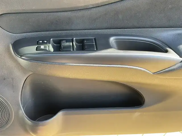 日産 ノート e－パワー ニスモ 宮崎県 2018(平30)年 8.9万km スーパーブラック 純正ナビ・TV・Bluetooth・CD・DVD/全方位カメラ/ETC/ドライブレコーダー/オートライト/純正アルミ/LEDヘッドライト/衝突軽減システム/車線逸脱警報/スマートキー/純正16インチアルミ/純正フロアマット