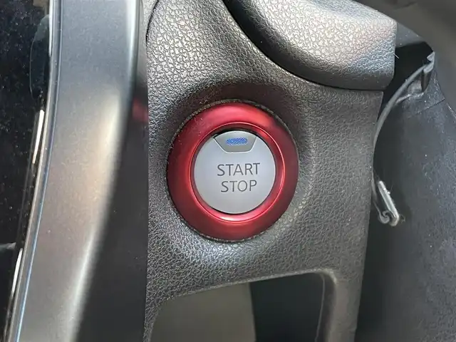 日産 ノート e－パワー ニスモ 宮崎県 2018(平30)年 8.9万km スーパーブラック 純正ナビ・TV・Bluetooth・CD・DVD/全方位カメラ/ETC/ドライブレコーダー/オートライト/純正アルミ/LEDヘッドライト/衝突軽減システム/車線逸脱警報/スマートキー/純正16インチアルミ/純正フロアマット