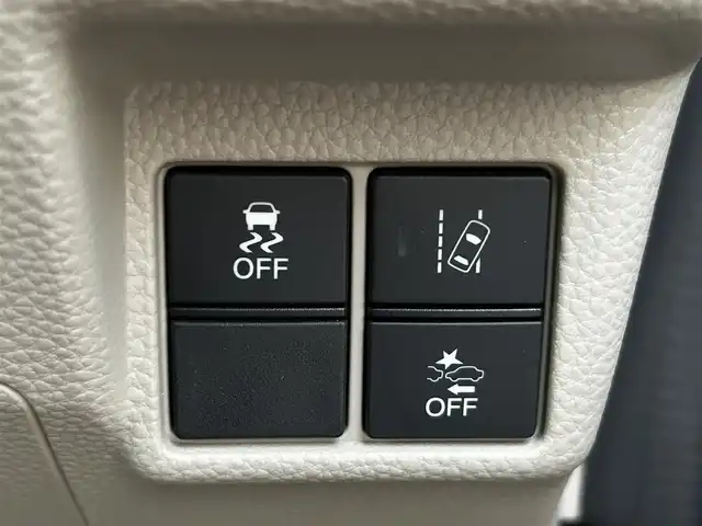 ホンダ Ｎ ＢＯＸ G L ホンダセンシング 富山県 2019(平31)年 5.3万km ルナシルバーM ギャザーズナビ/両側パワースライドドア/ホンダセンシング/レーダークルーズコントロール/オートライト/ＬＥＤヘッドライト/バックカメラ/ＵＳＢポート/スマートキーｘ２/プッシュスタート