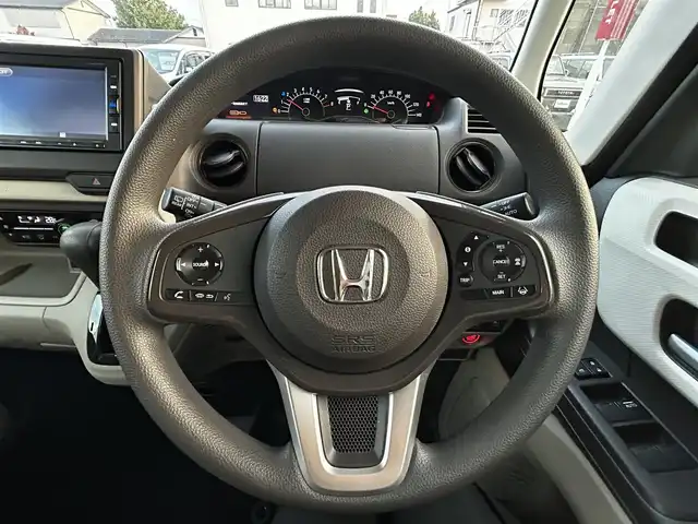 ホンダ Ｎ ＢＯＸ G L ホンダセンシング 富山県 2019(平31)年 5.3万km ルナシルバーM ギャザーズナビ/両側パワースライドドア/ホンダセンシング/レーダークルーズコントロール/オートライト/ＬＥＤヘッドライト/バックカメラ/ＵＳＢポート/スマートキーｘ２/プッシュスタート