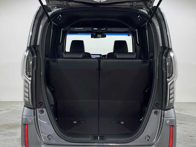 ホンダ Ｎ ＢＯＸ G L ターボ ホンダセンシング 広島県 2018(平30)年 4.6万km シャイニンググレーM 純正９型ナビ　/クルーズコントロール　/衝突軽減　/レーンキープ　/オートハイビーム　/バックカメラ　/両側パワースライドドア　/Ｂｌｕｅｔｏｏｔｈ　/電動パーキングブレーキ　/ドライブレコーダー　/ＬＥＤライト　/ＥＴＣ/純正15インチアルミホイール(165/55/R15)/エアバッグ(運転席/助手席/サイド/カーテン)