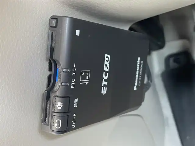 スズキ エブリィ ワゴン PZターボ ハイルーフ 大阪府 2017(平29)年 10.4万km パールホワイト (株)IDOMが運営する【じしゃロン東大阪店】の自社ローン専用車両になりますこちらは現金またはオートローンご利用時の価格です。自社ローンご希望の方は別途その旨お申付け下さい/ハイルーフ/レーダーブレーキサポート/社外メモリーナビ【AVIC-RZ99】/CD、DVD、BTオーディオ、フルセグTV、iPod、SDREC/片側パワースライドドア/HIDヘッドライト/フォグライト/スマートキー＆プッシュスタート/ETC/取説（車両・ナビ）＆保証書/スペアスマートキー