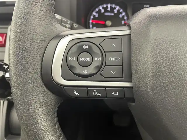 ダイハツ タフト G ターボ クロムベンチャー 宮城県 2022(令4)年 1.1万km ブラックマイカメタリック Panasonicナビ/・BT接続/フルセグTV/・CD/AM/FM/ガラスルーフ/パノラミックモニター/・バック/サイド/フロント/安全装置/・プリクラッシュセーフティ/・レーダークルーズコントロール/・レーンキープアシスト/・カーテンエアバック/14インチアルミホイール/電子パーキングブレーキ/ブレーキホールド