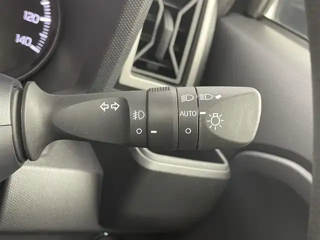 ダイハツ タフト G ターボ クロムベンチャー 宮城県 2022(令4)年 1.1万km ブラックマイカメタリック Panasonicナビ/・BT接続/フルセグTV/・CD/AM/FM/ガラスルーフ/パノラミックモニター/・バック/サイド/フロント/安全装置/・プリクラッシュセーフティ/・レーダークルーズコントロール/・レーンキープアシスト/・カーテンエアバック/14インチアルミホイール/電子パーキングブレーキ/ブレーキホールド