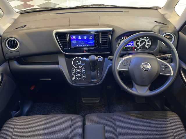 日産 デイズ ルークス ハイウェイスター Gターボ 福井県 2019(令1)年 1.7万km ホワイトパール イクリプス7インチSDナビ/フルセグTV/DVD/CD/BT/SD/アラウンドビューモニター/エマージェンシーブレーキ/踏み間違い衝突防止アシスト/車線逸脱警報/ハイビームアシスト/クルーズコントロール/ETC/前後ドライブレコーダー/両側パワースライドドア/シートヒーター/オートライト/LEDヘッドライト/純正15インチアルミホイール/社外フロアマット/プッシュスタート/スマートキー×2