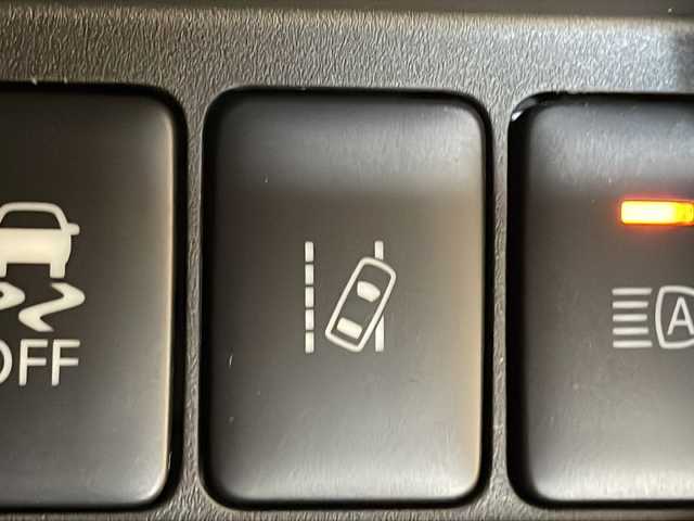 日産 デイズ ルークス ハイウェイスター Gターボ 福井県 2019(令1)年 1.7万km ホワイトパール イクリプス7インチSDナビ/フルセグTV/DVD/CD/BT/SD/アラウンドビューモニター/エマージェンシーブレーキ/踏み間違い衝突防止アシスト/車線逸脱警報/ハイビームアシスト/クルーズコントロール/ETC/前後ドライブレコーダー/両側パワースライドドア/シートヒーター/オートライト/LEDヘッドライト/純正15インチアルミホイール/社外フロアマット/プッシュスタート/スマートキー×2