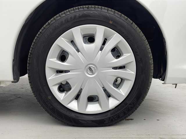 日産 デイズ ルークス S 福島県 2018(平30)年 2.7万km ホワイトパール /４WD//横滑り防止システム//衝突被害軽減システム//コーナーセンサー(前後)//シートヒーター(D席)//ホイール付スタットレスタイヤ積載//スペアキー//リモコンキー//純正フロアマット//ドアバイザー