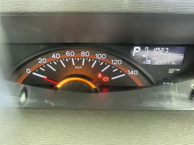 ダイハツ タント X ターボ 群馬県 2015(平27)年 2.5万km プラムブラウンクリスタルマイカ 純正７インチナビ　バックカメラ　片側パワースライドドア　オートライト　ヘッドライトレベライザー　ベンチシート　ステアリングリモコン　純正フロアマット　スマートキー　盗難防止装置　ＡＢＳ　禁煙車