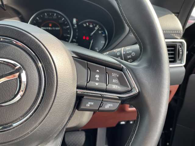 マツダ ＣＸ－８ XD エクスクルーシブモード 福岡県 2021(令3)年 2.4万km ジェットブラックマイカ 純正10.25インチナビ/【Bluetooth.フルセグTV.Applecarplay】/全方位カメラ/BOSEサウンド/衝突軽減ブレーキ/追従クルーズコントロール/車線逸脱警報/サンルーフ/電動リアゲート/ETC/前後ドライブレコーダー/赤茶レザーシート/シートヒーター/ベンチレーション/前席パワーシート/クリアランスソナー/LEDヘッドライト/オートライト/ヘッドアップディスプレイ/ワイヤレス充電/電子パーキング/オートブレーキホールド/ステアリングヒーター/純正アルミホイール