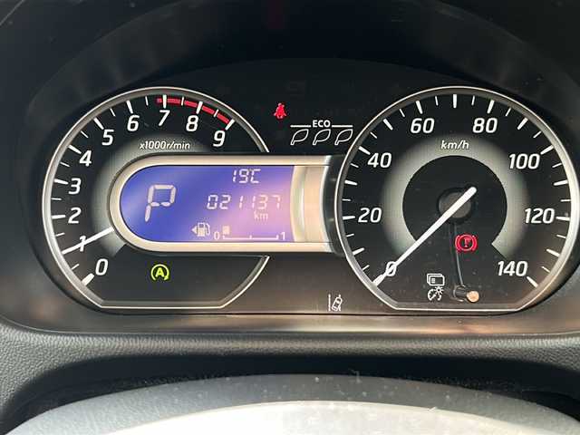 日産 デイズ ルークス ハイウェイスター Xターボ 三重県 2018(平30)年 2.2万km スパークリングレッド/ブラック 社外ナビ /全周囲カメラ/ETC /前方ドライブレコーダー /片側パワースライドドア /レーンキープアシスト /衝突軽減ブレーキ /革巻きステアリング /ステアリングスイッチ/LEDヘッドライト /オートハイビーム /オートライト/純正フロアマット /電動格納ミラー/禁煙車