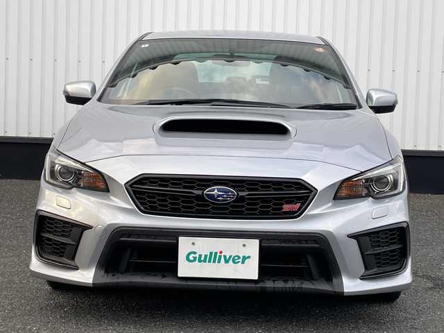 スバル ＷＲＸ ＳＴＩ STI タイプS 千葉県 2020(令2)年 2.4万km アイスシルバーメタリック 純正8インチナビ/(フルセグTV/BT/CD/DVD/Blu-ray/FM/AM)/FUJITSUBOマフラー/HKSエアクリーナー/ブラインドスポットモニター/バックカメラ/ハーフレザーシート/横滑り防止装置/ナビ連動ビルトインETC/LEDヘッドライト/オートライト/ウィンカーミラー/電動格納ミラー/純正19インチAW/シートヒーター/シートリフター/プッシュスタート/スマートキー/フロアマット/スペアキー/取扱説明書/保証書