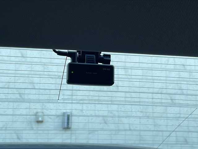 スバル レガシィ Ｂ４ 2．5i Bスポーツ アイサイトG 道東・釧路十勝 2013(平25)年 4.7万km クリスタルブラックシリカ 4WD/純正ナビ/・フルセグ/CD/DVD/BT/ラジオ/バックカメラ/ドライブレコーダー/車高調/フロントパワーシート/ハーフレザーシート/パドルシフト/ステアリングスイッチ/アイドリングストップ/ヒルディセントコントロール/ETC/フロアマット/ドアバイザー