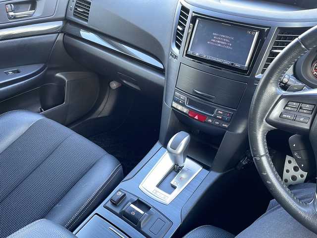 スバル レガシィ Ｂ４ 2．5i Bスポーツ アイサイトG 道東・釧路十勝 2013(平25)年 4.7万km クリスタルブラックシリカ 4WD/純正ナビ/・フルセグ/CD/DVD/BT/ラジオ/バックカメラ/ドライブレコーダー/車高調/フロントパワーシート/ハーフレザーシート/パドルシフト/ステアリングスイッチ/アイドリングストップ/ヒルディセントコントロール/ETC/フロアマット/ドアバイザー